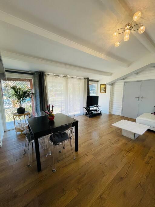 Maison + Piscine A 10 Min D'Aix En Pce メルイユ エクステリア 写真